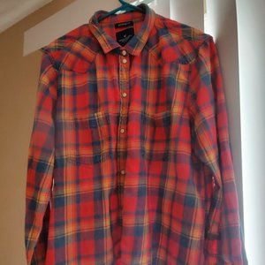 Women's Button Up Plaid Shirt